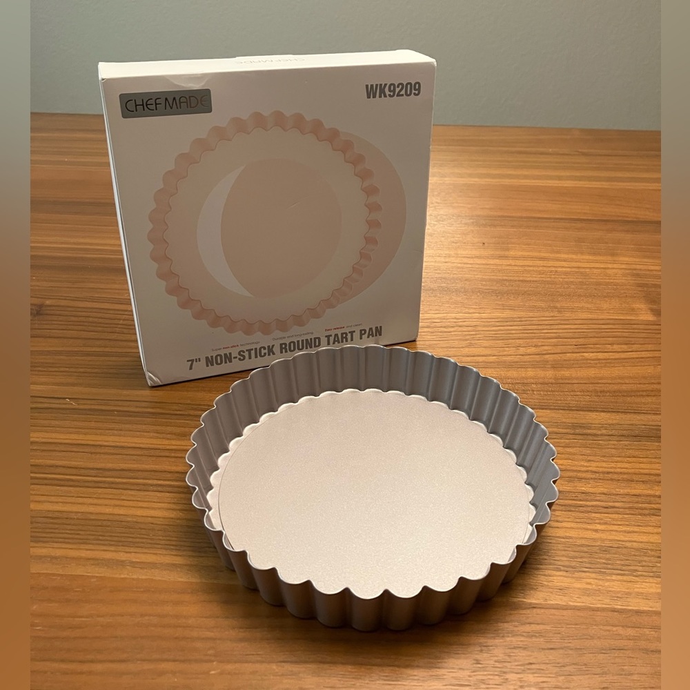 CHEFMADE Round Tart Pan Non-Stick 7 Inch w/ Removable Loose Bottom Quiche Pan